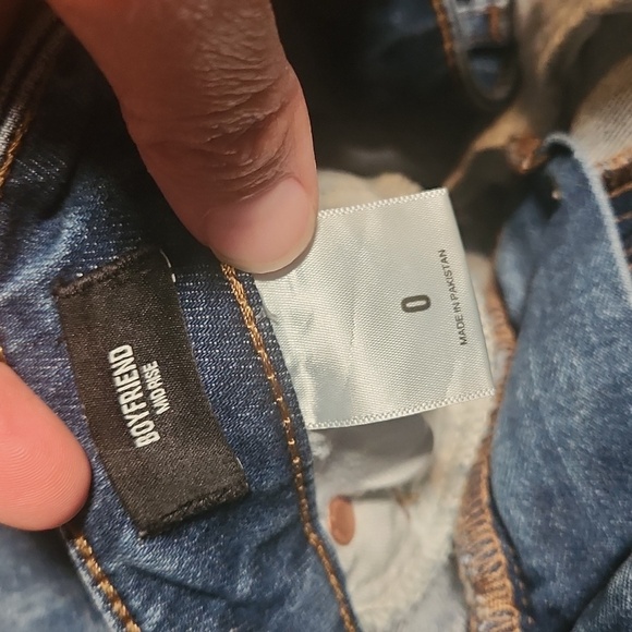 Express Midrise Boyfriend Jeans - Picture 4 of 6